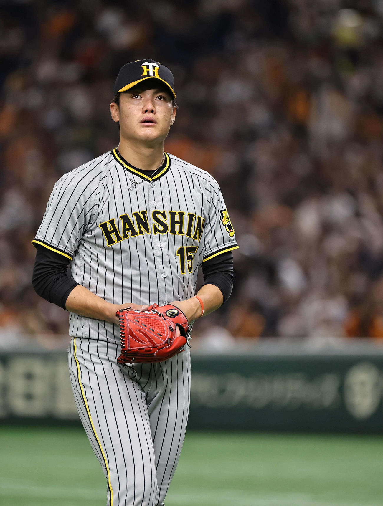 巨人対阪神　5回5失点で降板する西純（撮影・上田博志）