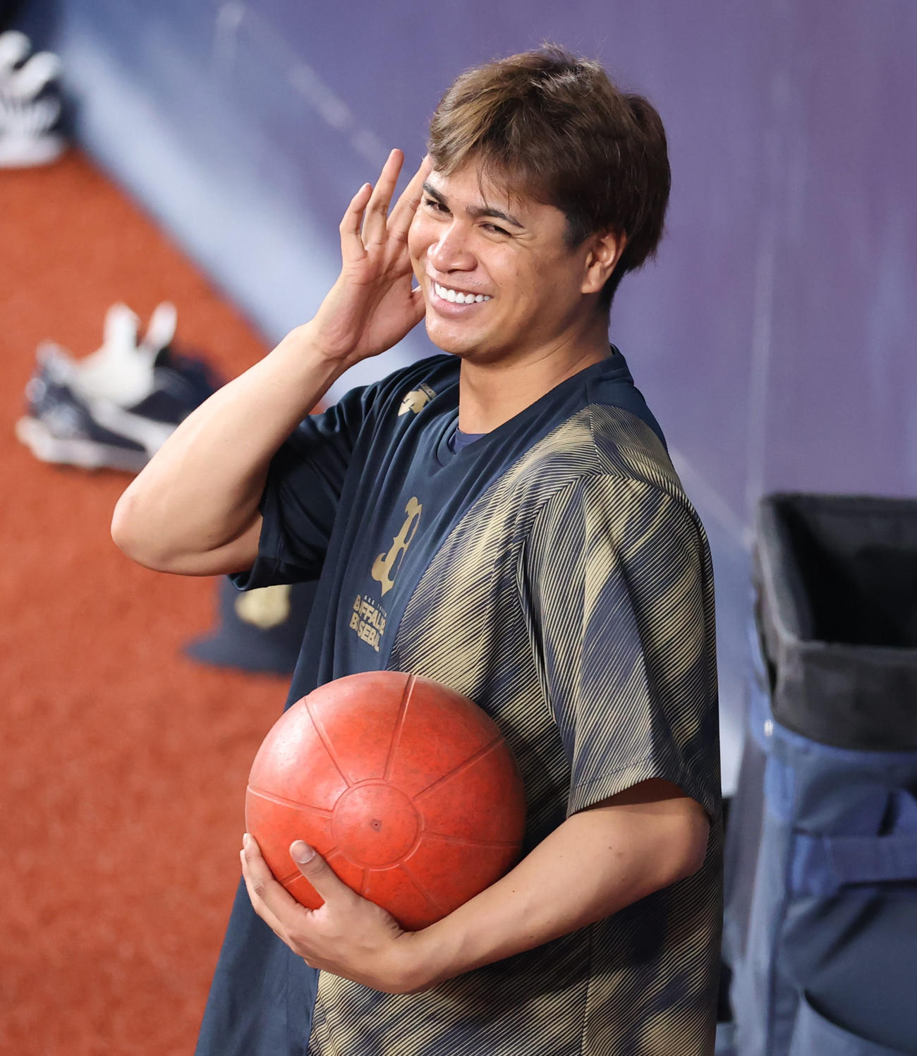 練習で笑顔をみせるオリックス宇田川（撮影・清水貴仁）