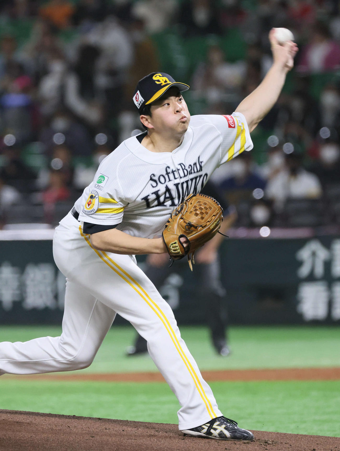 ソフトバンク対広島　力投するソフトバンク先発の大関（撮影・加藤孝規）