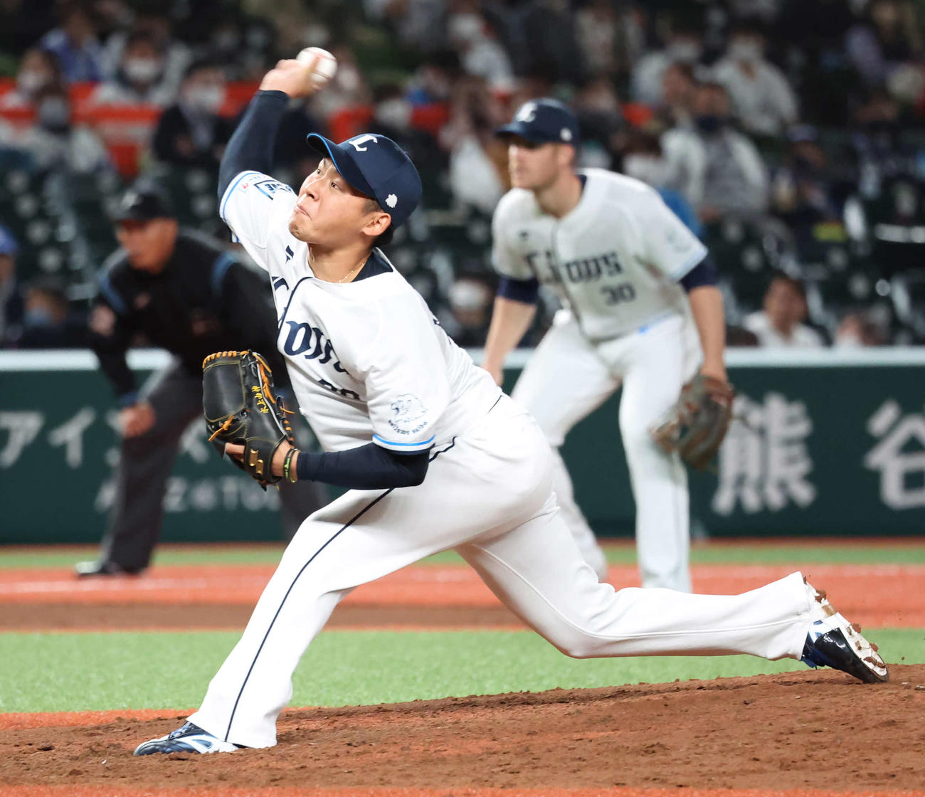 西武対DeNA　西武4人目水上（撮影・丹羽敏通）