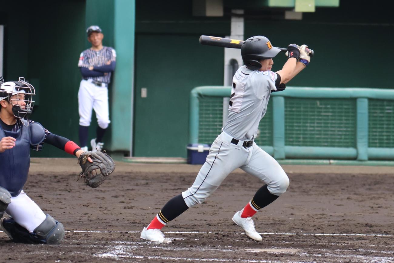 ポニーリーグ第7回全日本選抜中学硬式野球大会が開幕した。江東ライオンズ対沖縄ダイヤモンドより（撮影・大橋直志）