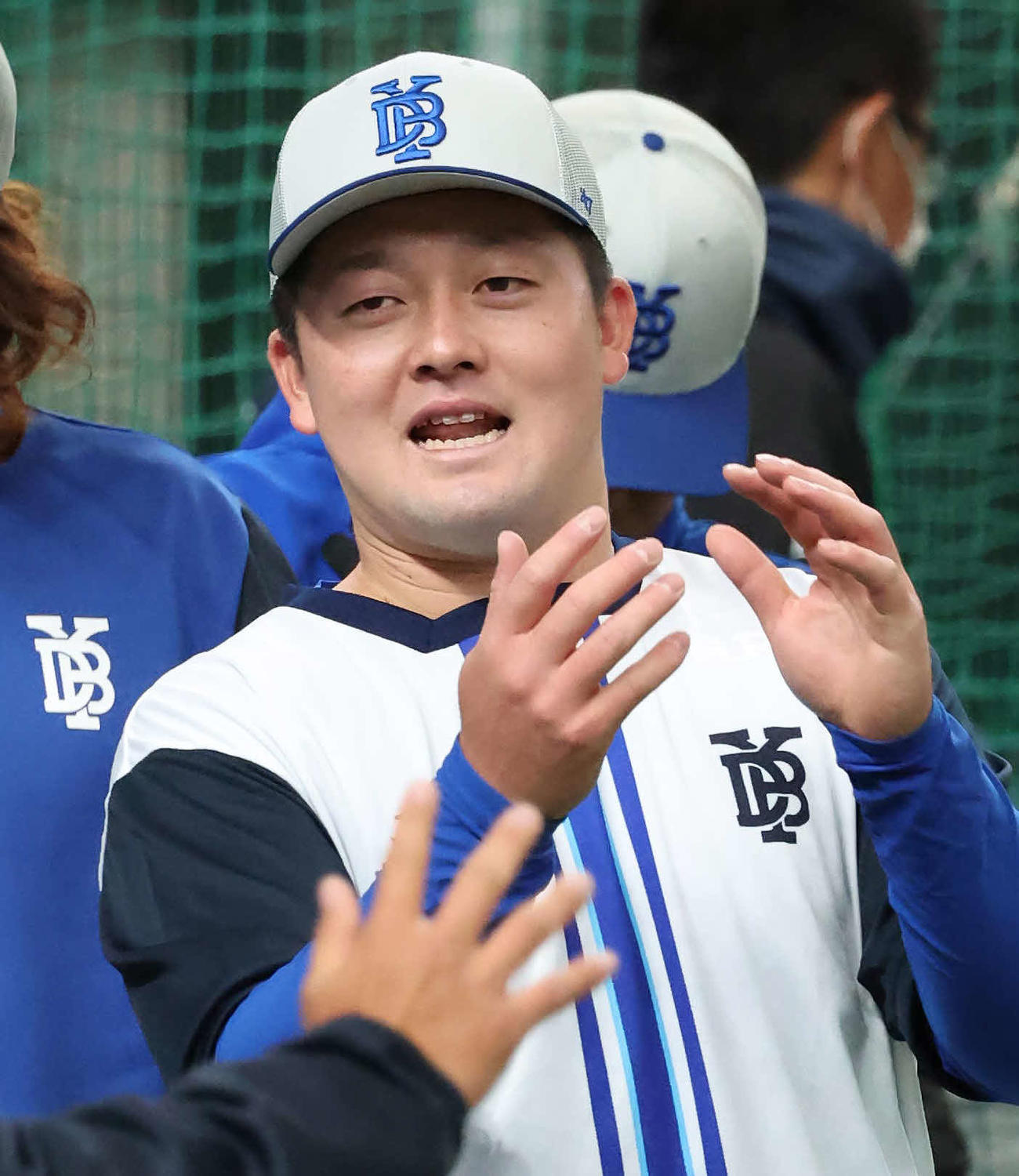 チームに合流したDeNA牧（撮影・丹羽敏通）