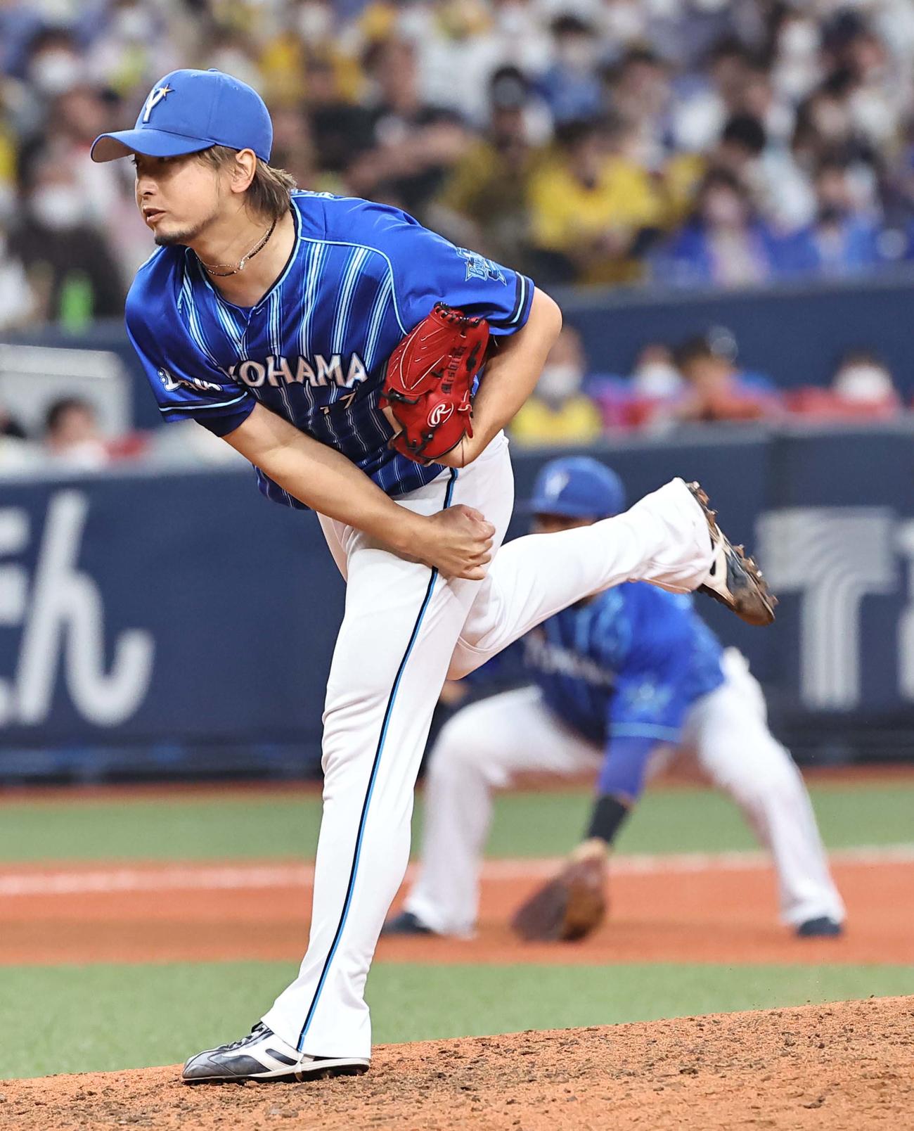 阪神対DeNA DeNA3番手の三嶋（撮影・上田博志）