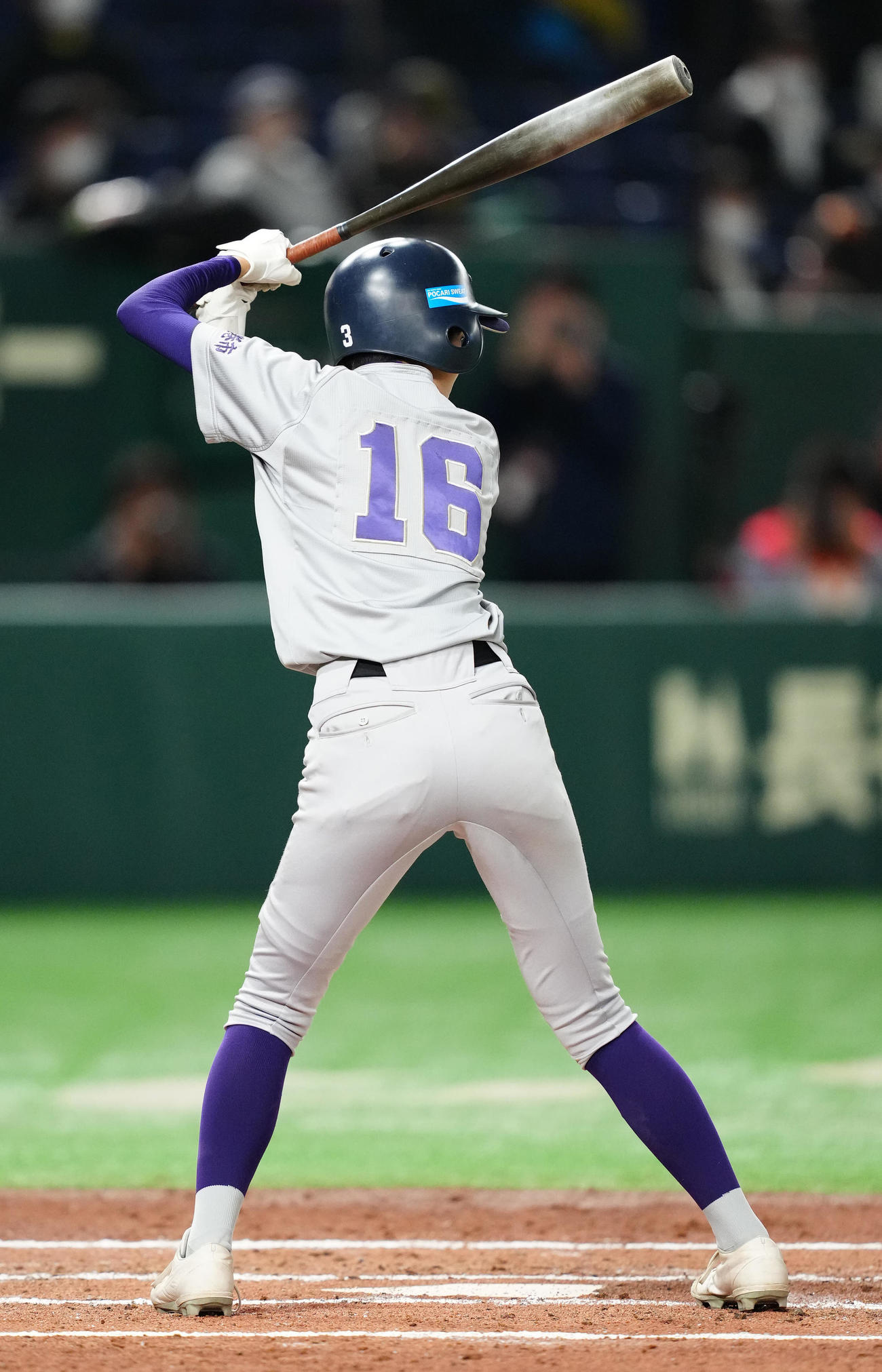 神戸弘陵対花巻東　1回裏花巻東1死、打席に立つ佐々木（撮影・江口和貴）