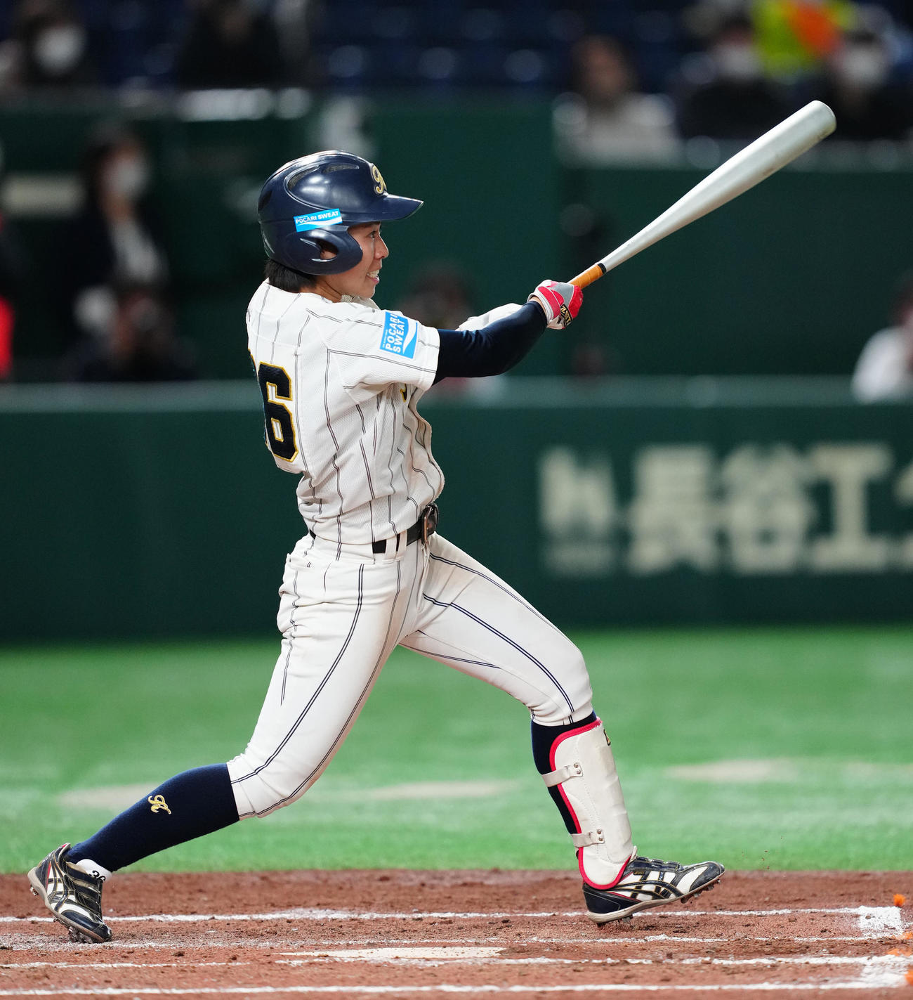 神戸弘陵対花巻東　5回表神戸弘陵1死二、三塁、2点適時二塁打を放つ三村（撮影・江口和貴）