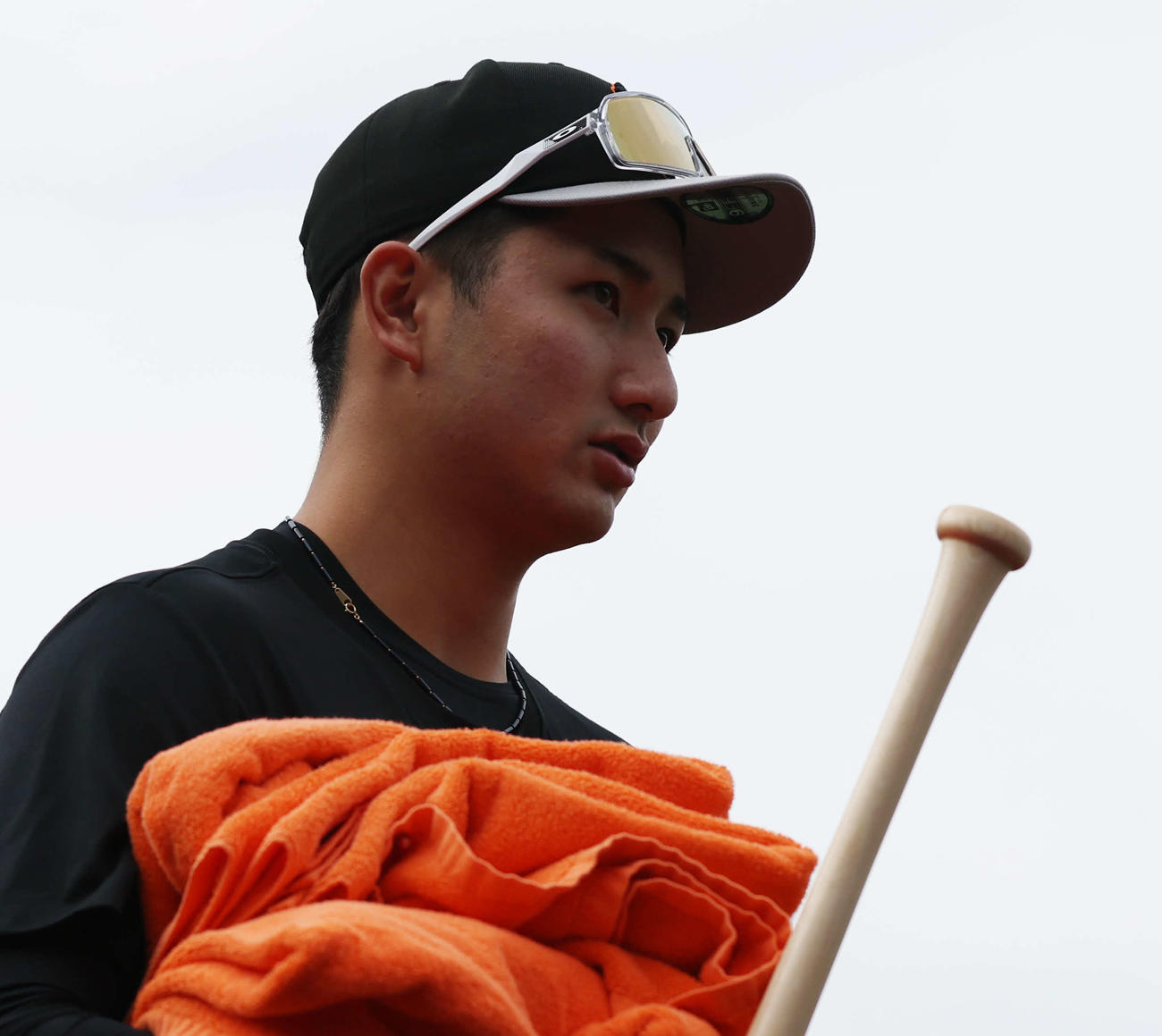 DeNA対巨人　練習を終え、引き揚げる巨人横川（撮影・宮地輝）