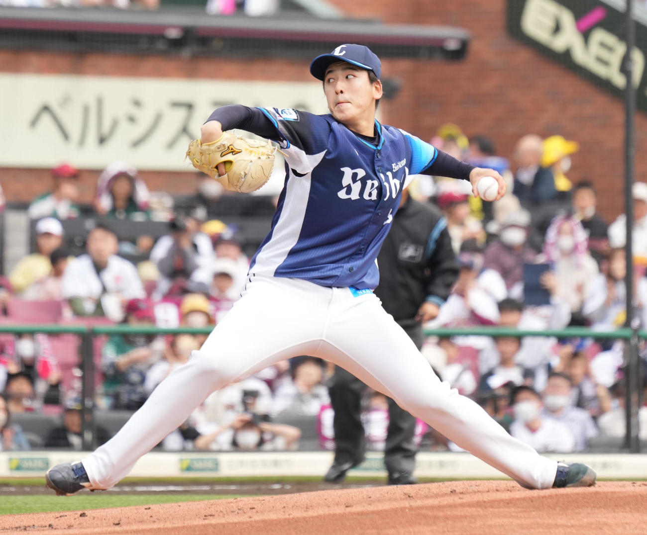 楽天対西武　西武先発の隅田（撮影・小沢裕）