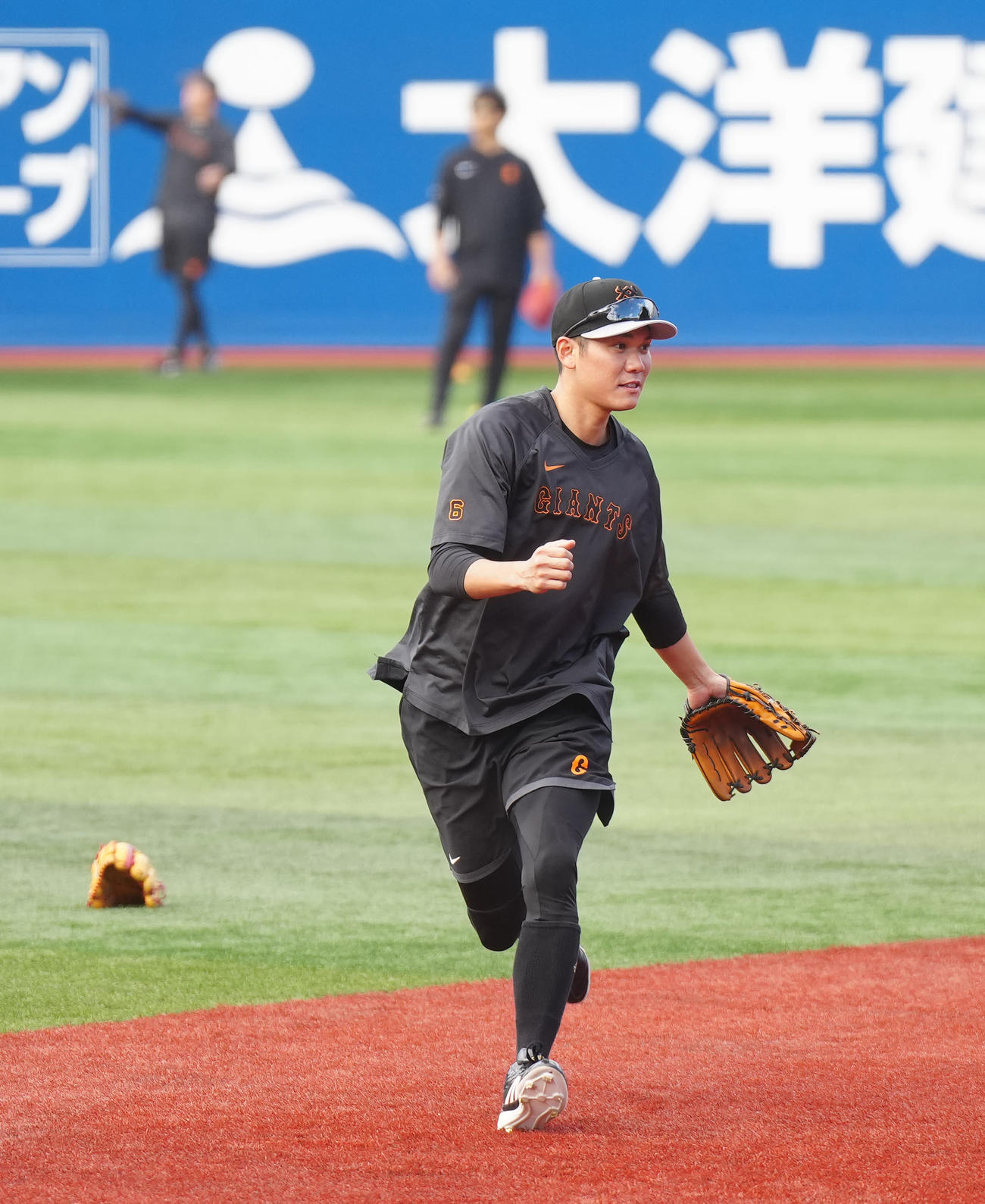 DeNA対巨人　試合前練習に臨む巨人坂本（撮影・江口和貴）