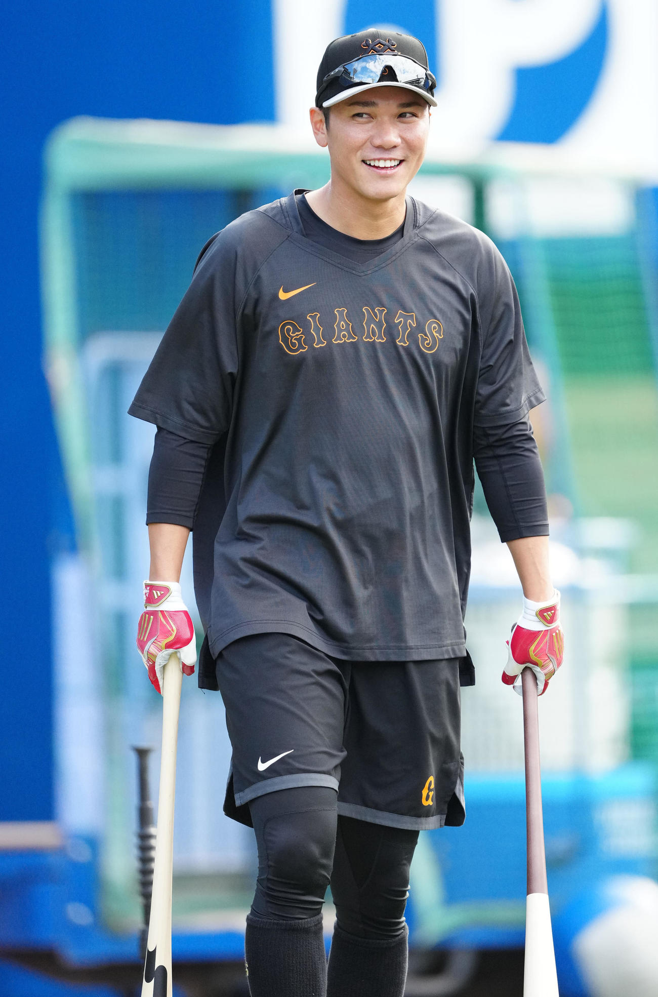 DeNA対巨人　試合前練習に臨む巨人坂本（撮影・江口和貴）
