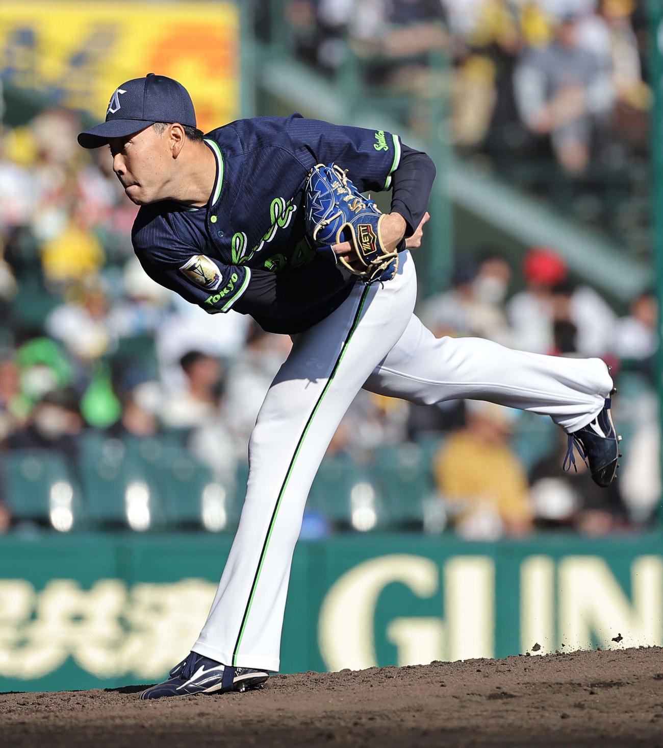 阪神対ヤクルト　2番手で登板する星（撮影・上田博志）