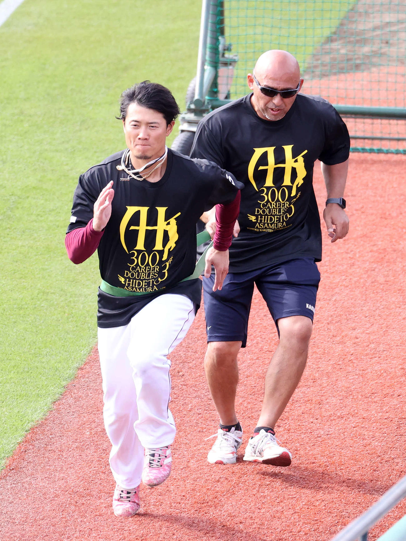 楽天対オリックス　アップする楽天西川（撮影・鈴木正人）