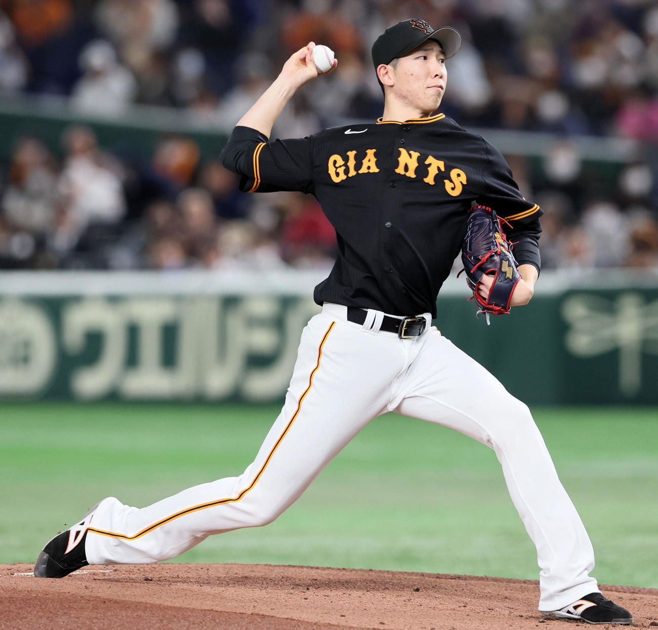 阪神戦に先発する戸郷（撮影・加藤哉）