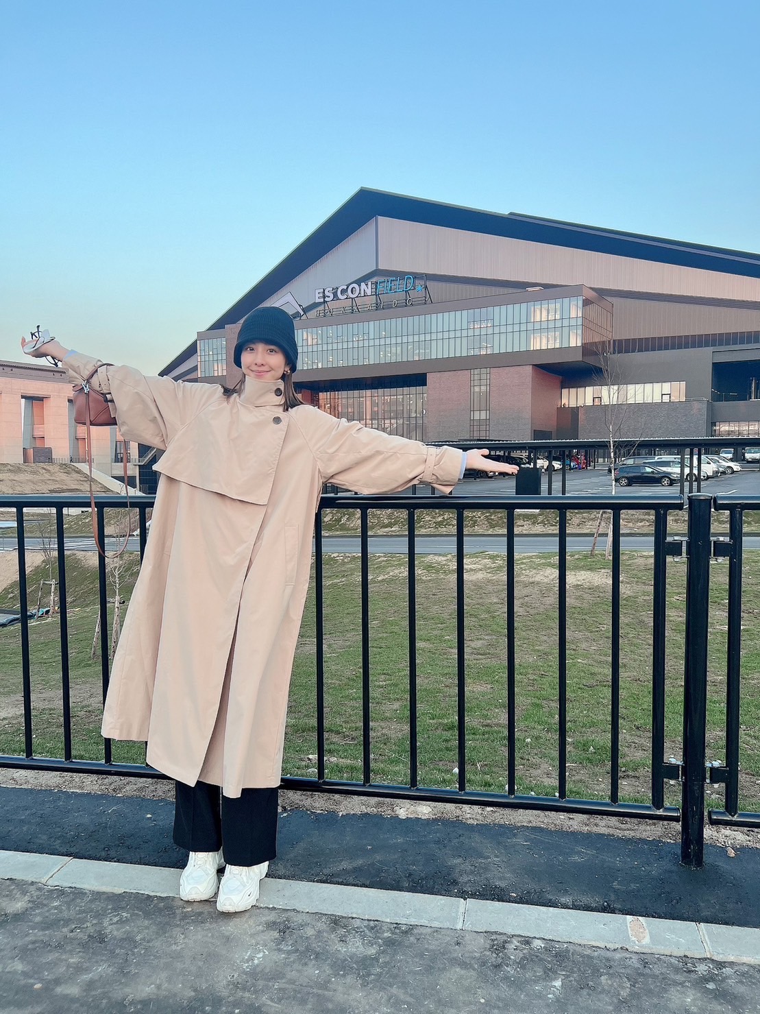 本郷杏奈