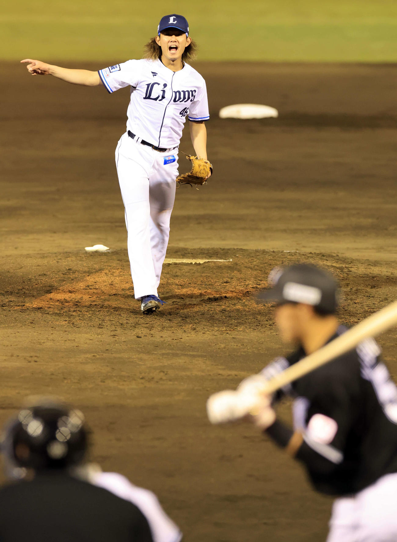 西武対ロッテ　6回表ロッテ無死、安田を三振に仕留めてアピールする今井（撮影・浅見桂子）