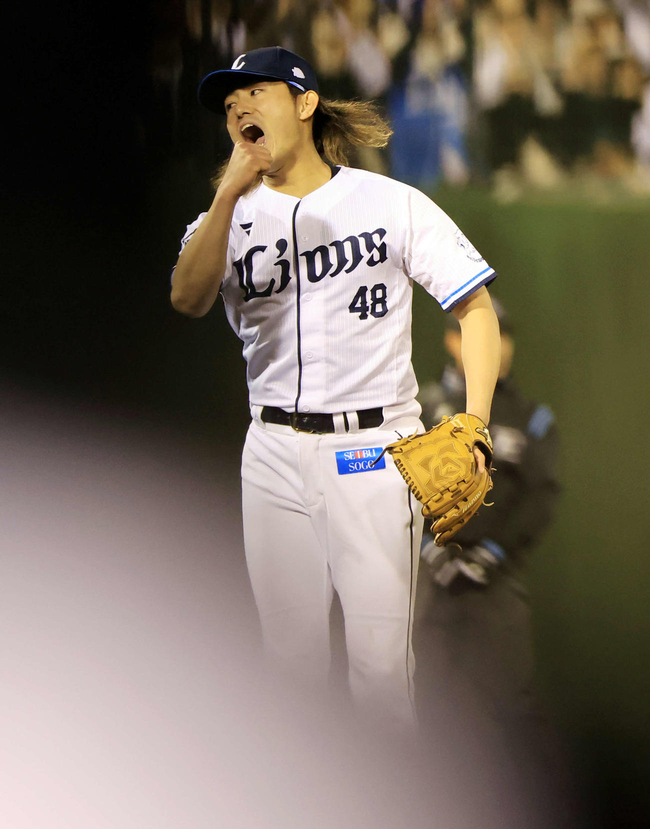 西武対ロッテ　7回表ロッテ2死一塁、ポランコを右邪飛に仕留めガッツポーズする今井（撮影・浅見桂子）