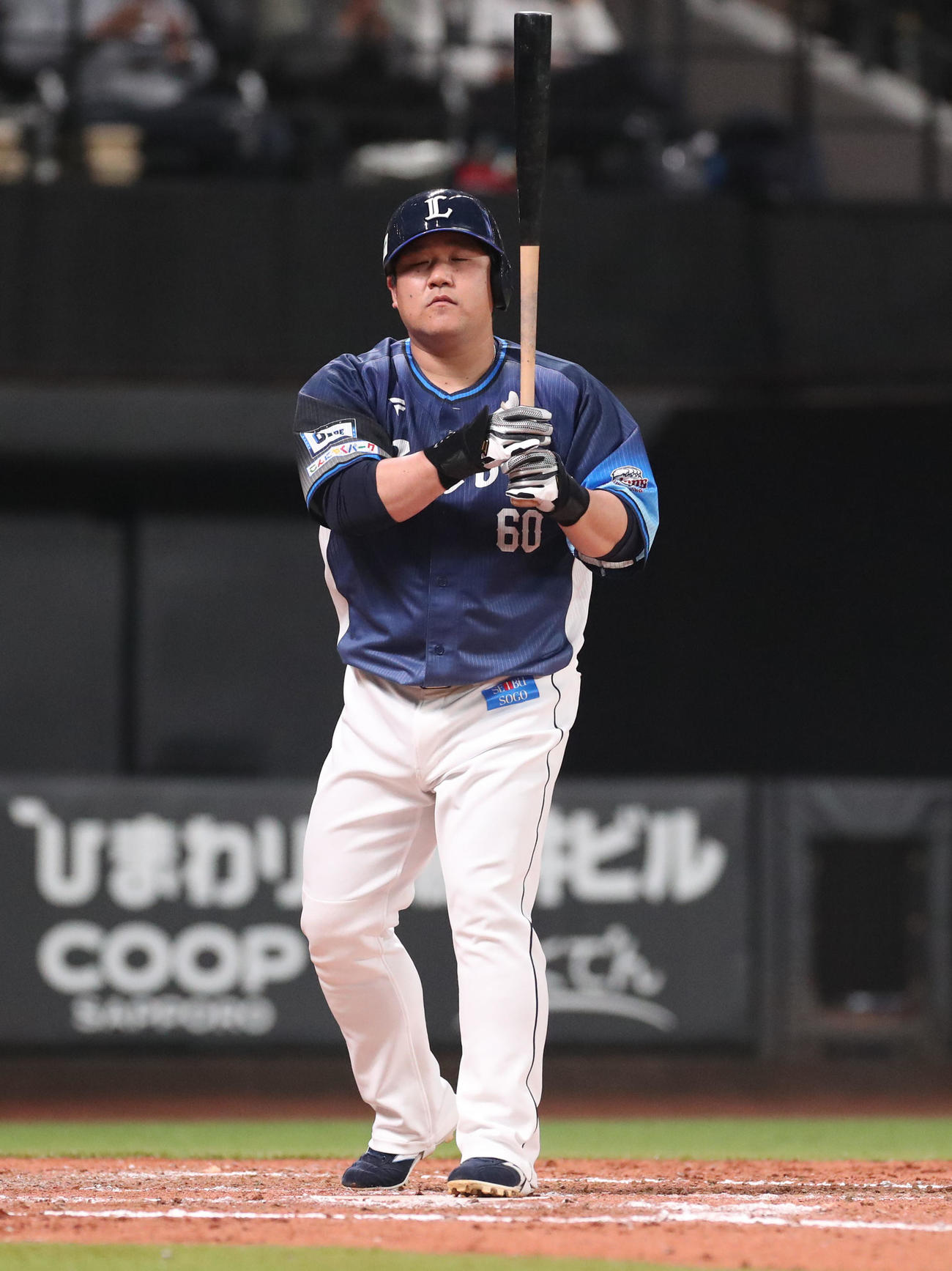 日本ハム対西武　9回表西武1死、中村は三振に終わる（撮影・佐藤翔太）