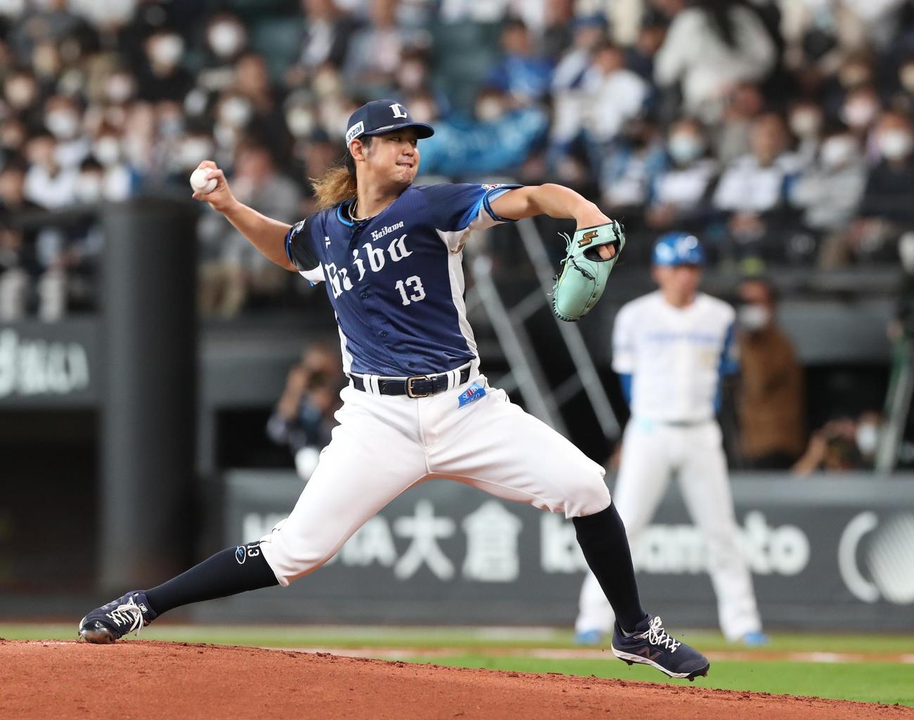 日本ハム対西武　　西武先発の高橋（撮影・黒川智章）