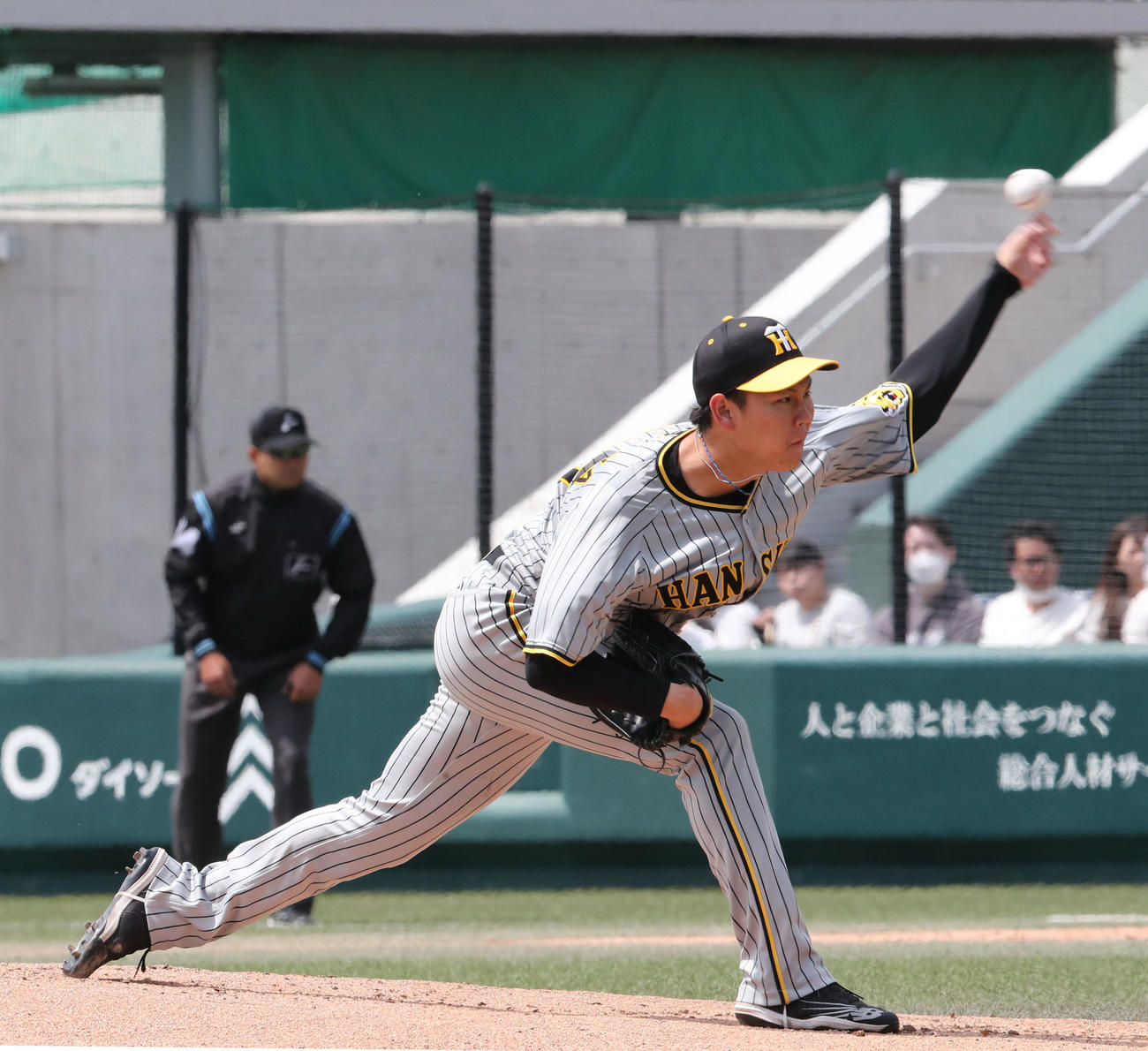ウエスタン・リーグ　ソフトバンク対阪神　先発・及川（撮影・梅根麻紀）