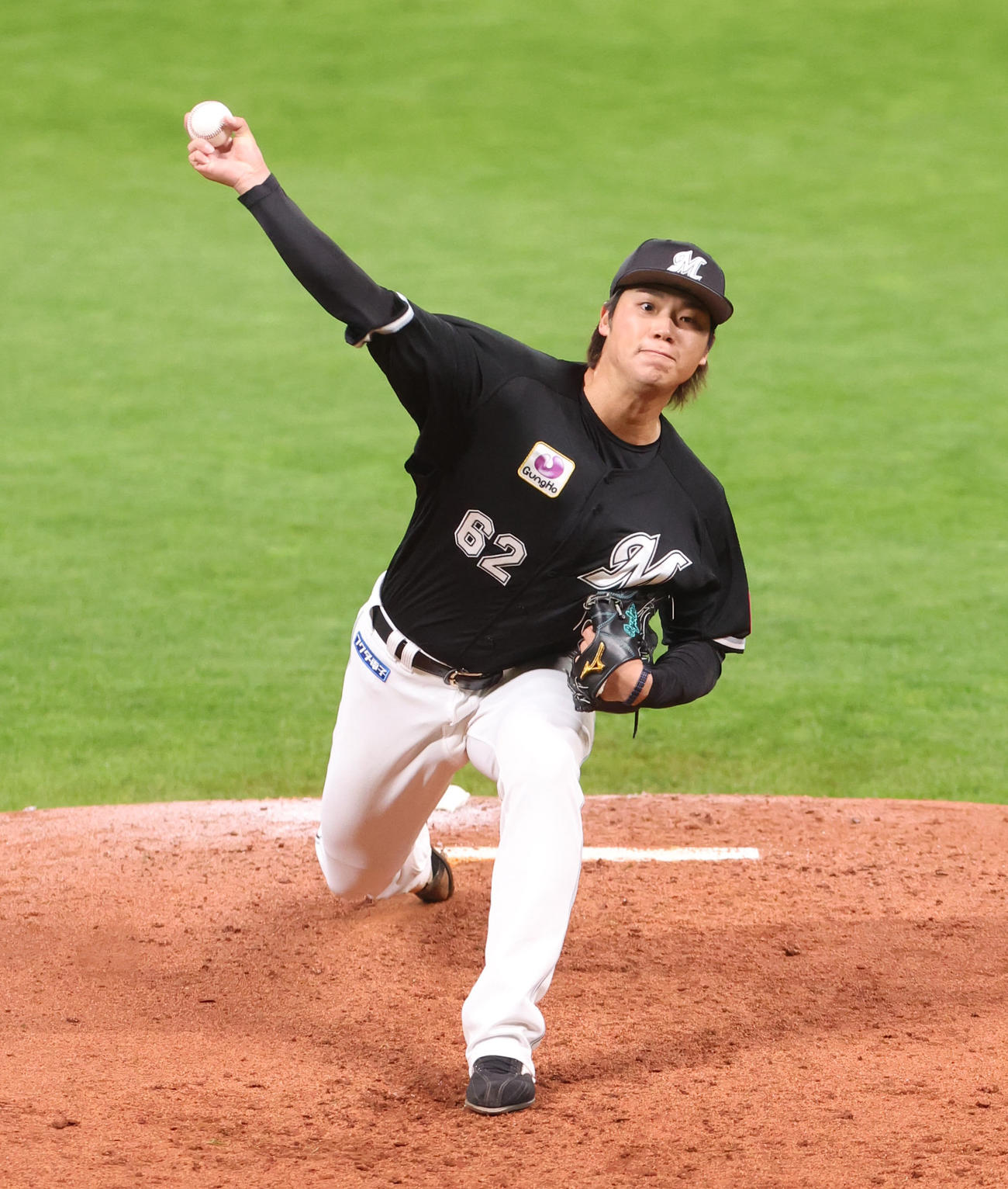 日本ハム対ロッテ　力投するロッテ先発の森（撮影・佐藤翔太）