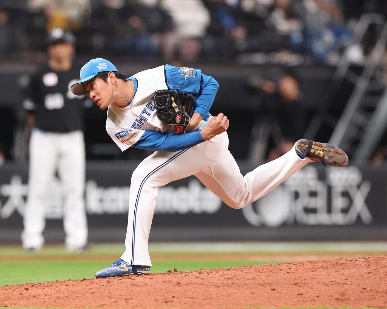 日本ハム3番手の宮内（撮影・佐藤翔太）
