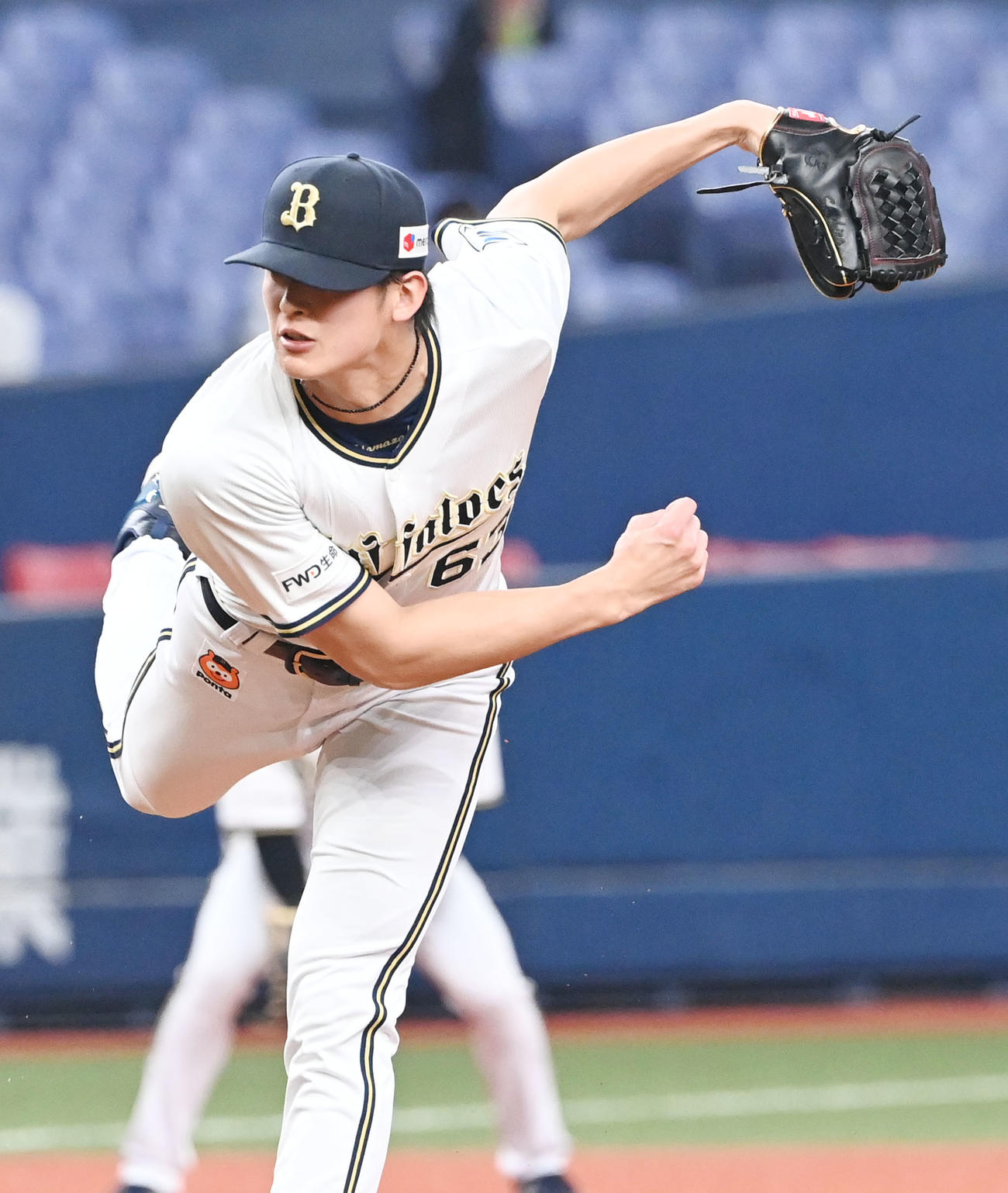 オリックス対楽天　8回に登板するオリックス山崎颯（撮影・和賀正仁）