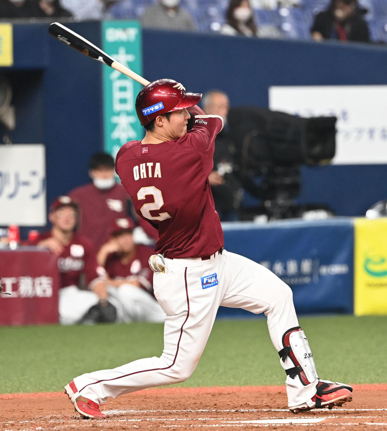 オリックス対楽天　3回表楽天1死、左越え本塁打を放つ太田（撮影・和賀正仁）