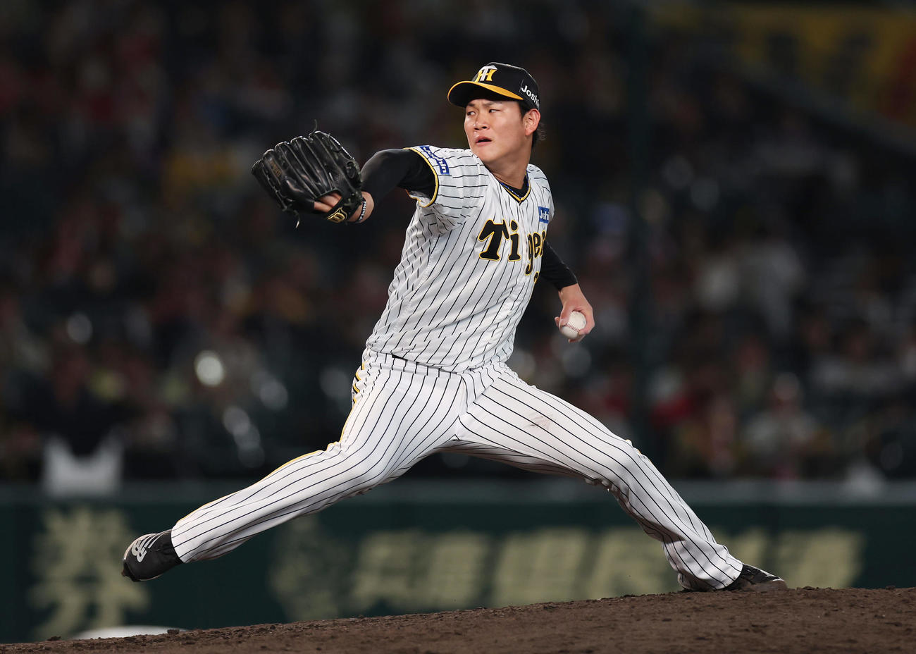 阪神対広島　6回表を無失点に抑えた及川（撮影・前田充）