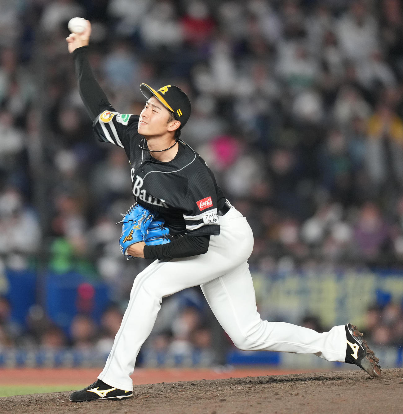 ロッテ対ソフトバンク　7回裏から3番手で登板したソフトバンク坂東（撮影・鈴木みどり）
