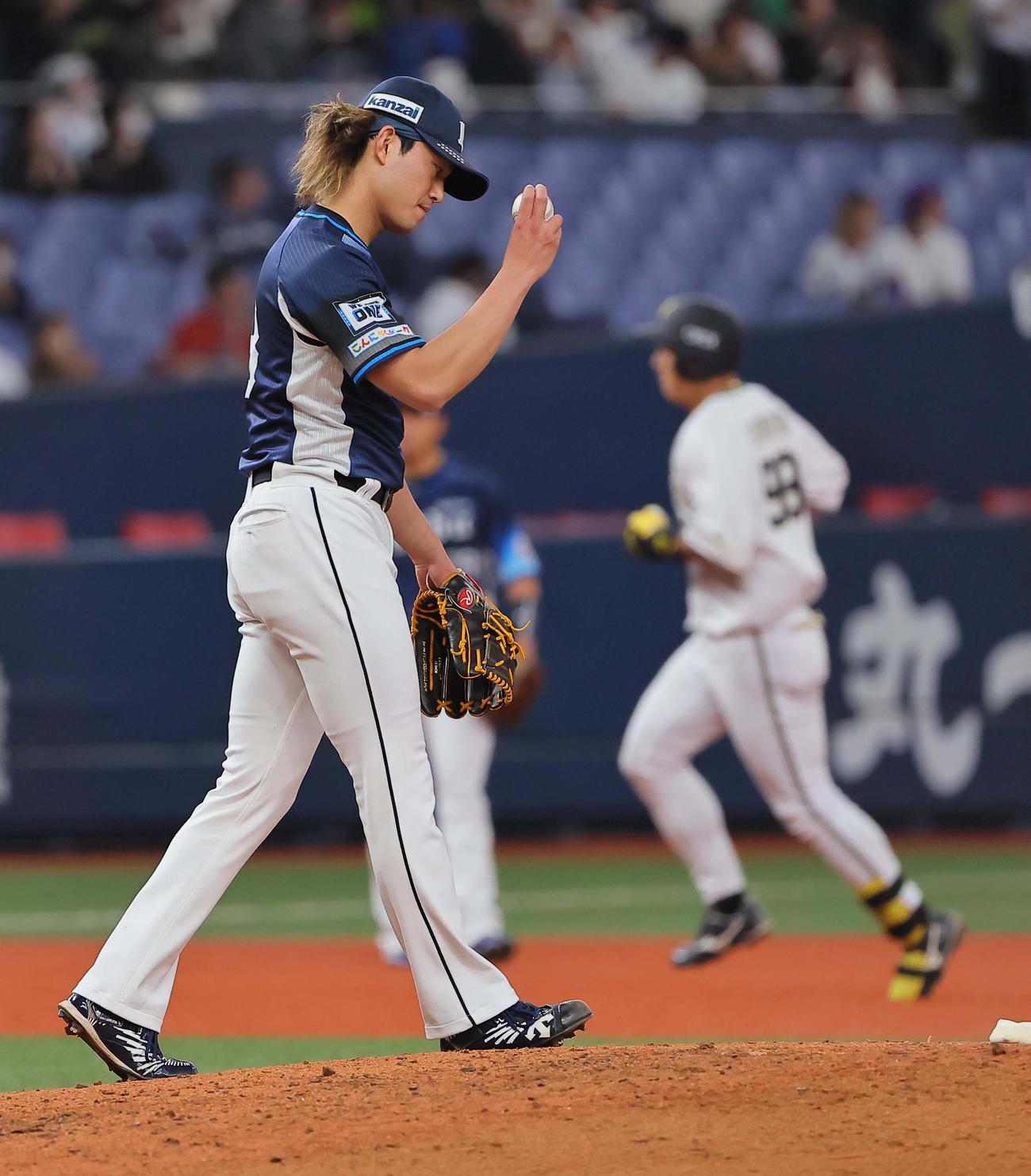 オリックス対西武　4回裏オリックス1死、今井は杉本に左越え本塁打を浴びる（撮影・上田博志）