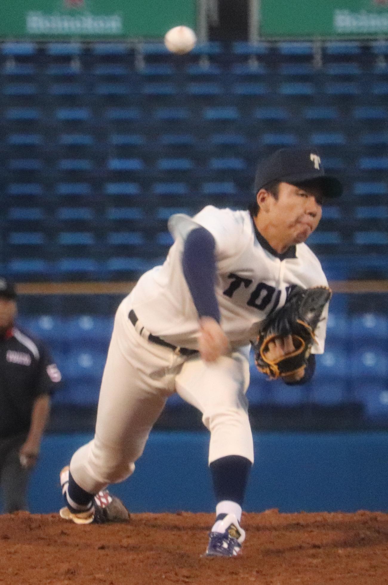 19年5月22日　東都大学野球春季リーグ　亜大戦に先発した東洋大・村上