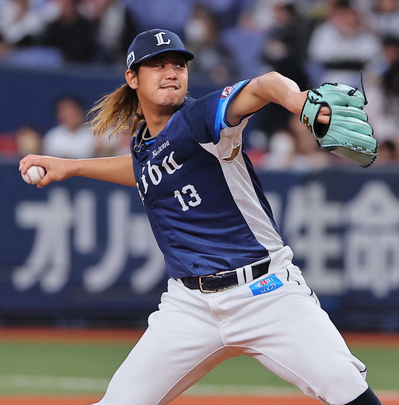 オリックス対西武　力投する西武先発の高橋（撮影・上田博志）