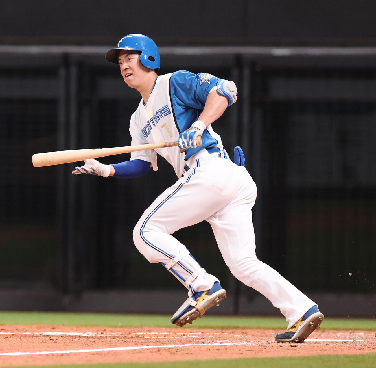 日本ハム対オリックス　2回裏日本ハム1死満塁、松本剛は勝ち越しとなる左前適時打を放つ（撮影・佐藤翔太）