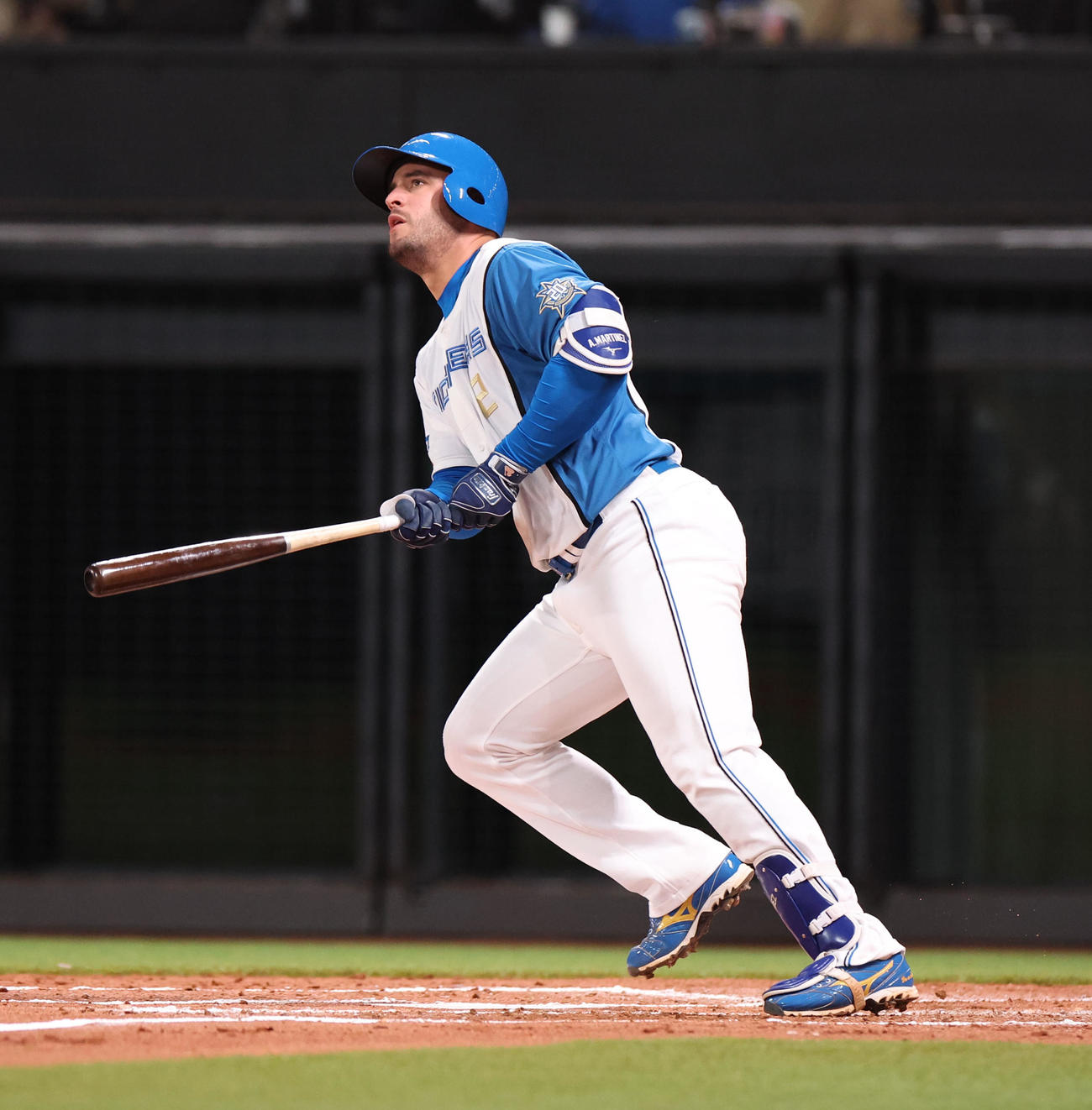 日本ハム対オリックス　2回裏日本ハム無死一塁、マルティネスは左越え2点本塁打を放つ（撮影・佐藤翔太）
