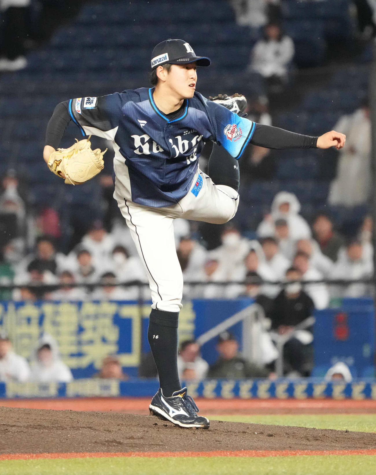 ロッテ対西武　西武先発の隅田（撮影・小沢裕）