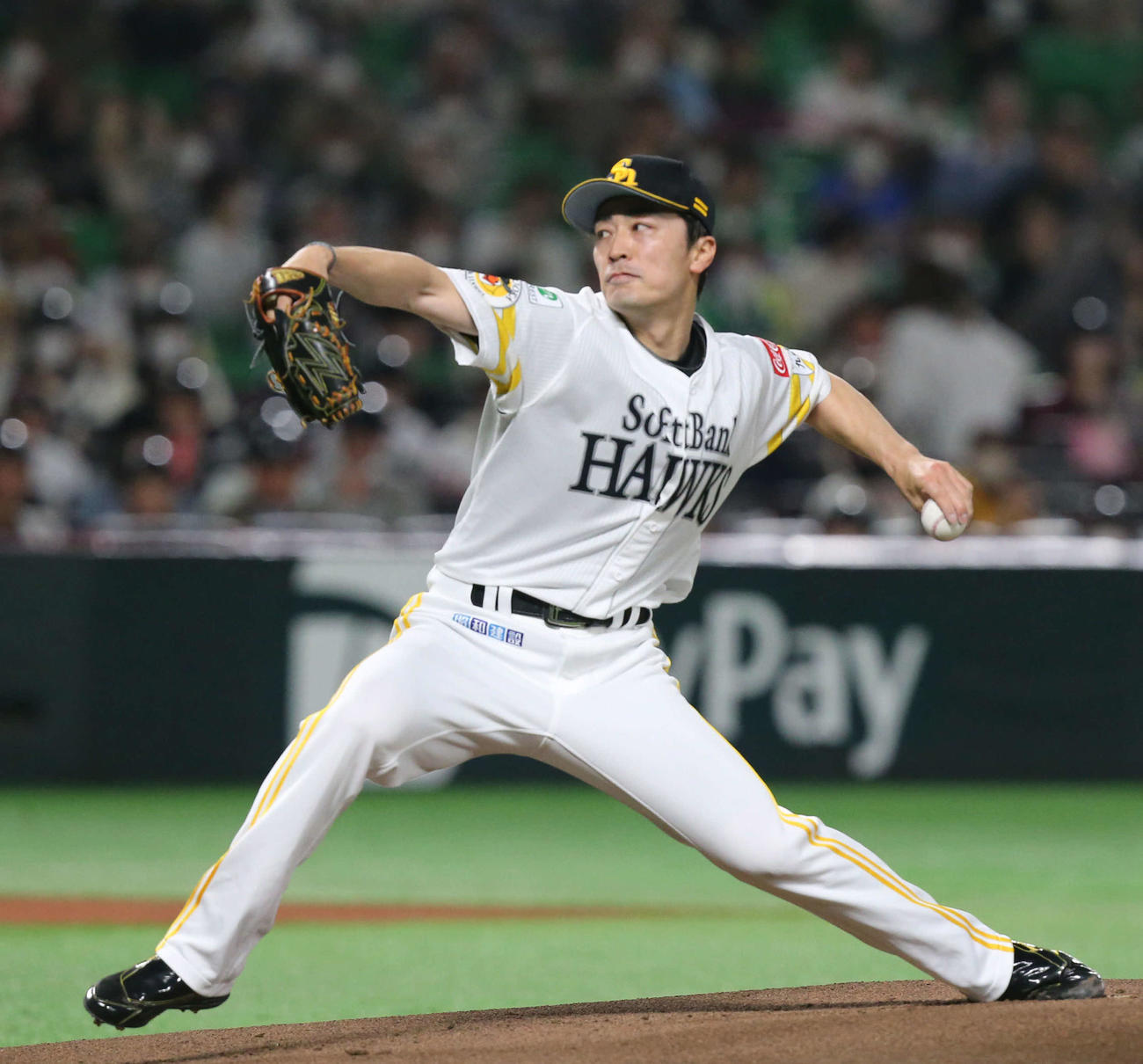 力投するソフトバンク先発和田（撮影・冨田成美）