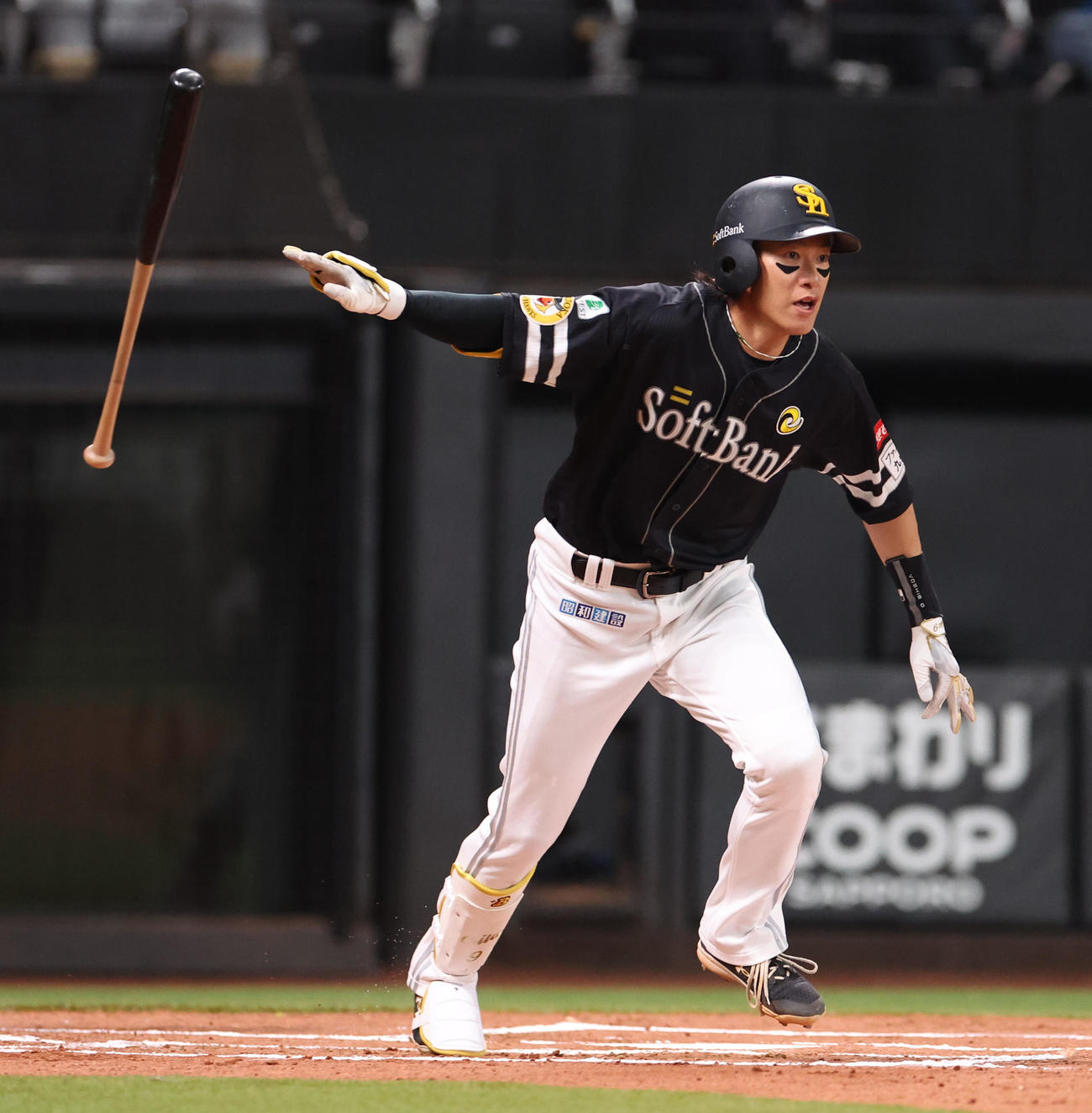 日本ハム対ソフトバンク　1回表ソフトバンク1死二塁、柳田は右前適時打を放つ（撮影・佐藤翔太）