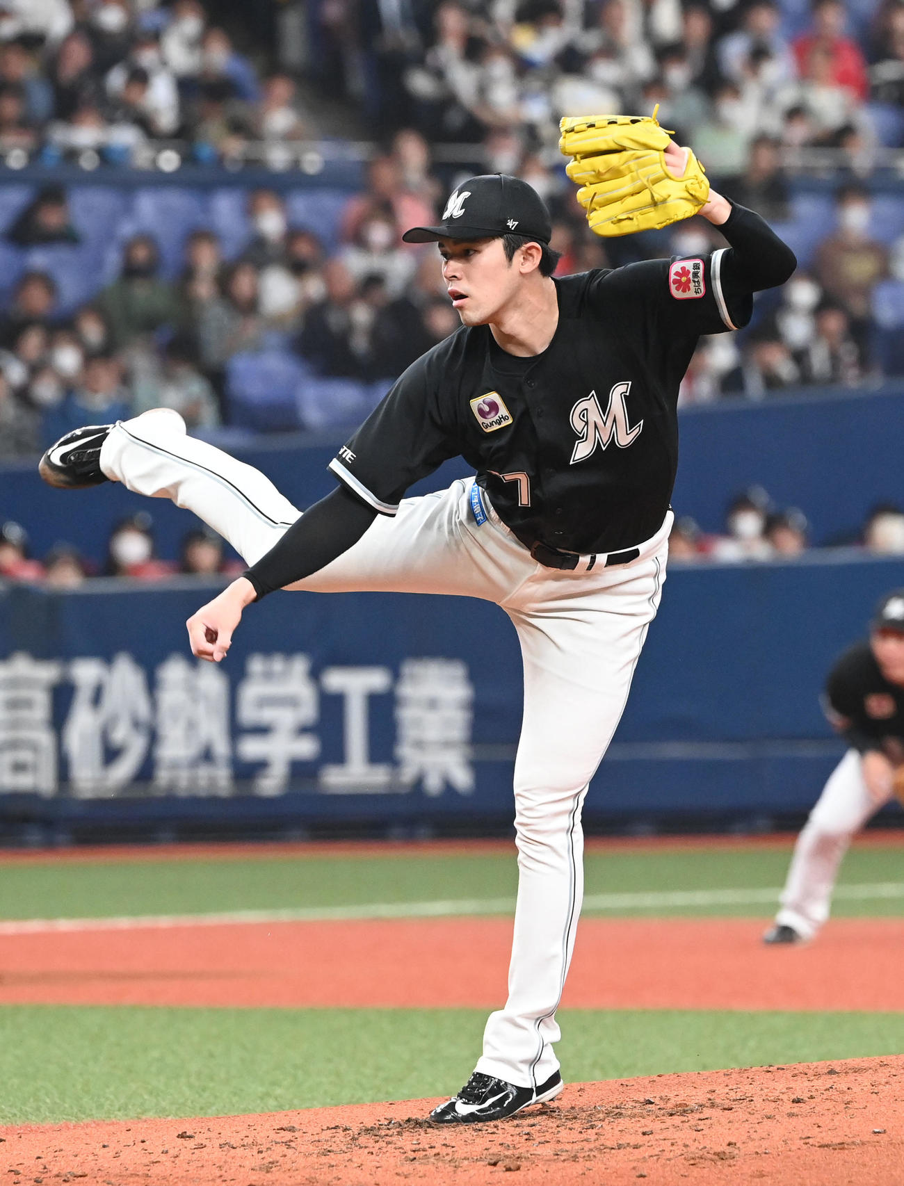 オリックス対ロッテ　先発するロッテ佐々木朗（撮影・和賀正仁）