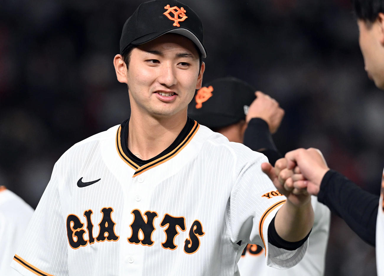巨人対広島　今季2勝目を飾った巨人横川（撮影・たえ見朱実）