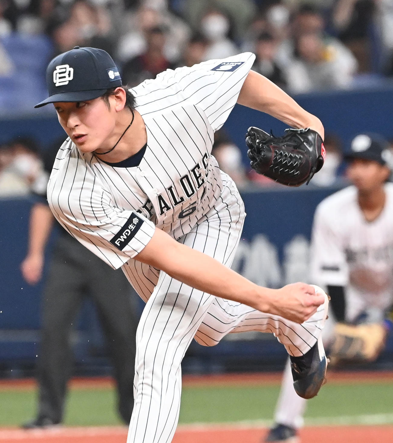 オリックス対ロッテ　9回に登板するオリックス山崎颯（撮影・和賀正仁）