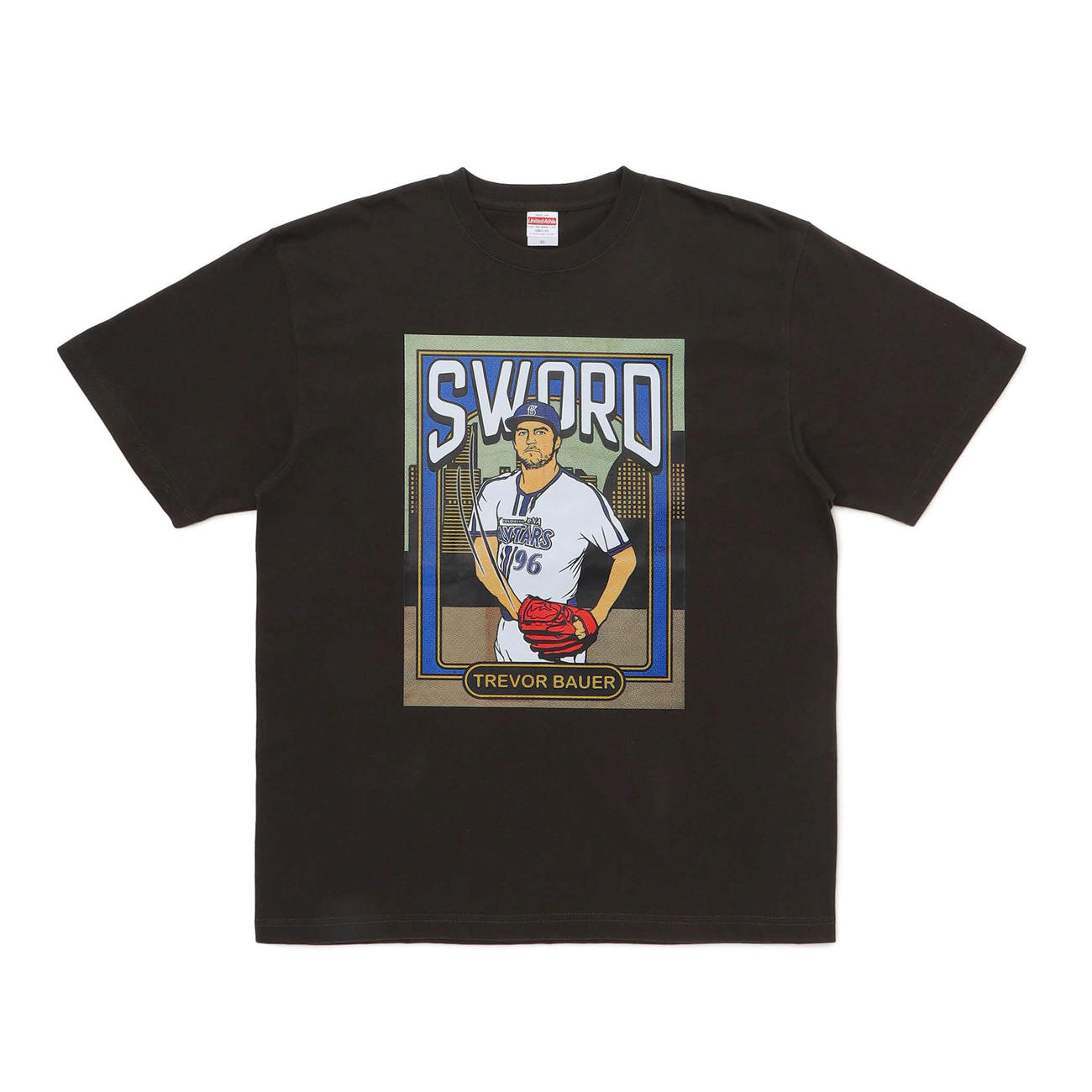 2日から販売されるDeNAバウアーの「SWORDセレブレーション」Tシャツ（球団提供）