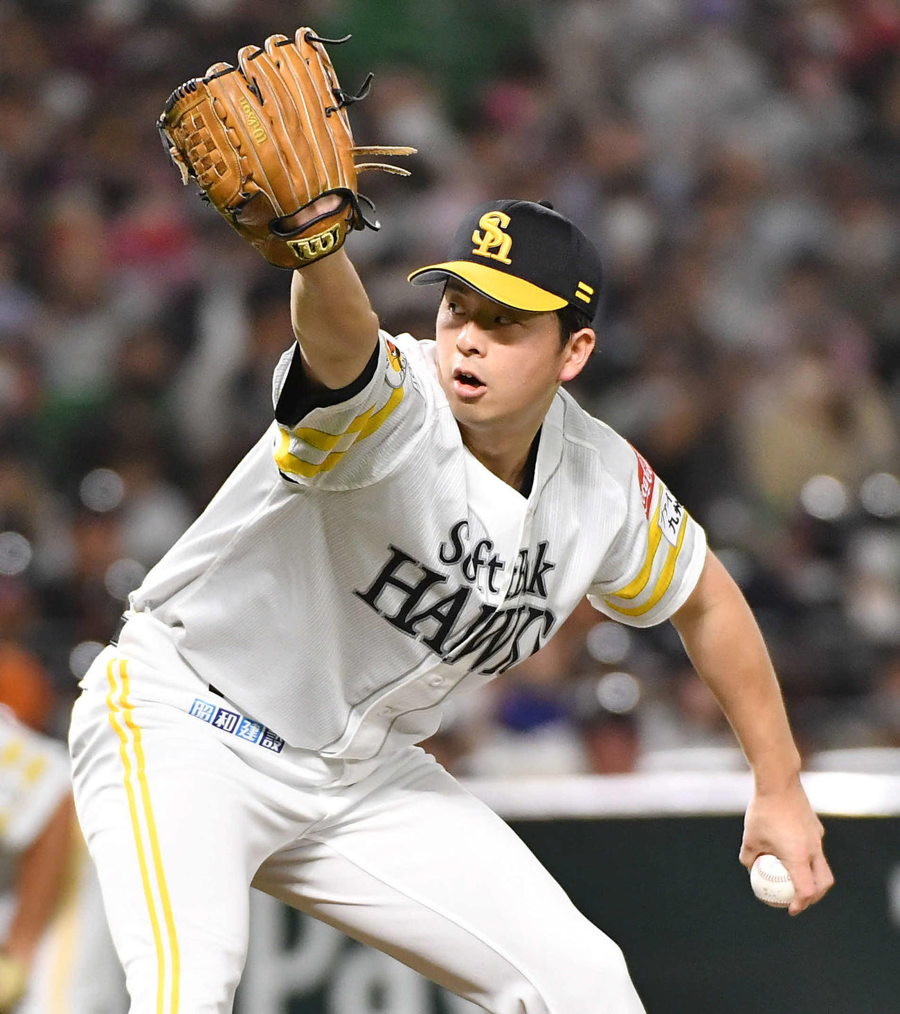 ソフトバンク対オリックス　力投するソフトバンク先発の大関（撮影・岩下翔太）