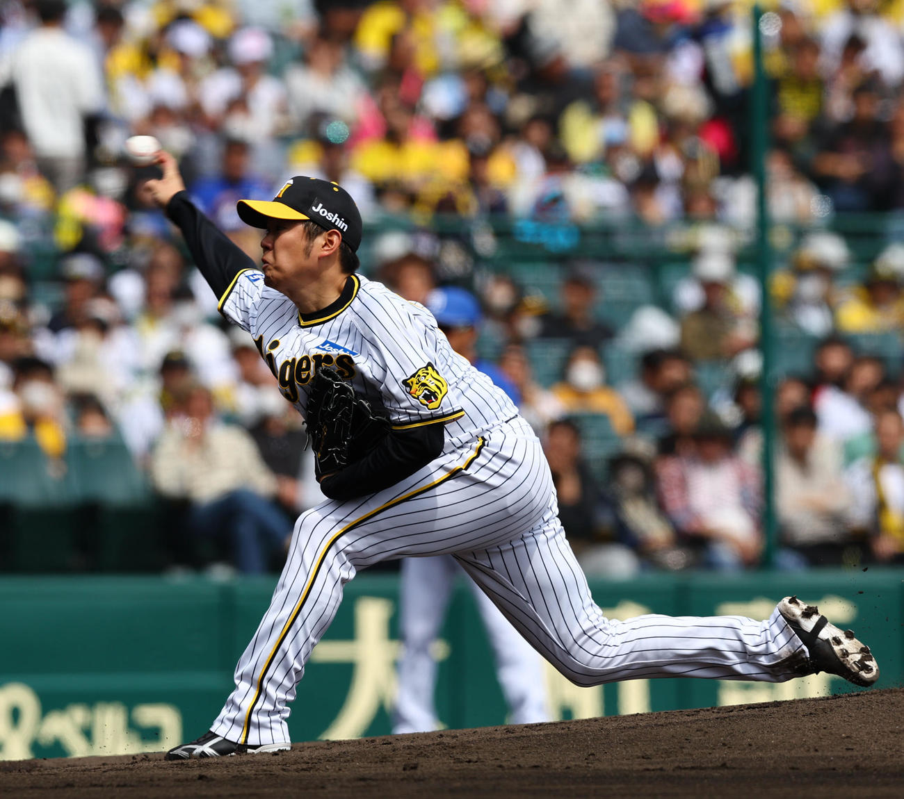 阪神対中日　中日戦に先発した阪神西勇（撮影・藤尾明華）