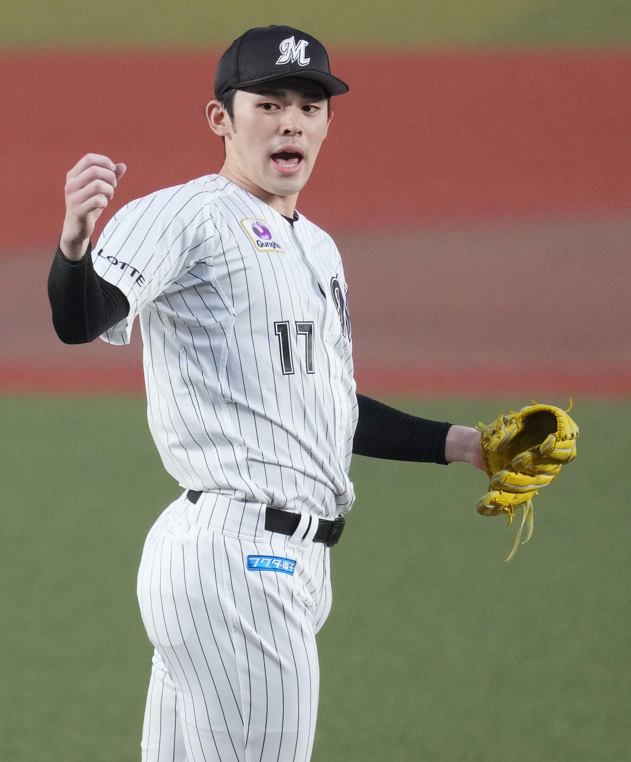 ロッテ対ソフトバンク　1回表ソフトバンク2死一塁、柳田を見逃し三振に打ち取るロッテ先発の佐々木朗（撮影・狩俣裕三）