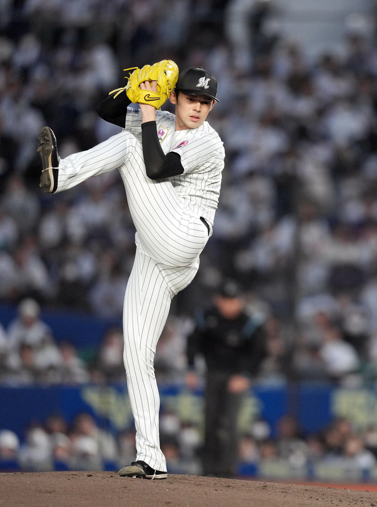 ロッテ対ソフトバンク　ロッテ先発の佐々木朗（撮影・狩俣裕三）