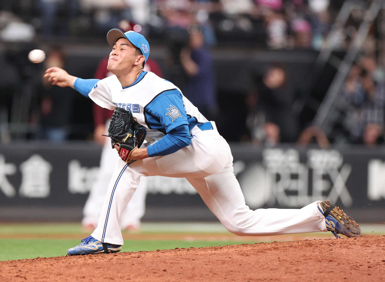 日本ハム対楽天　日本ハム2番手の宮内（撮影・佐藤翔太）