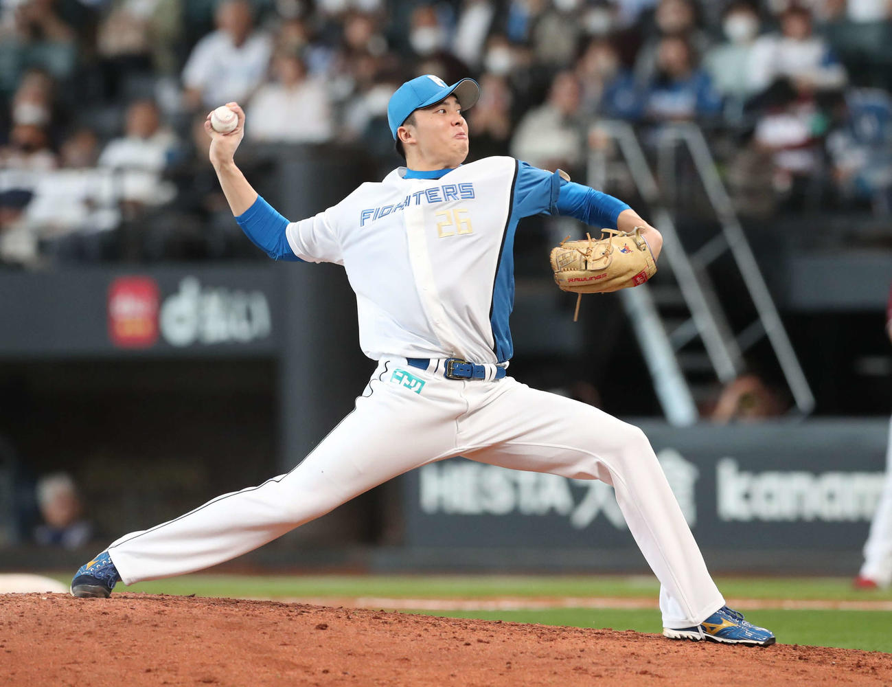 日本ハム対楽天　9回に登板した日本ハム田中正（撮影・黒川智章）