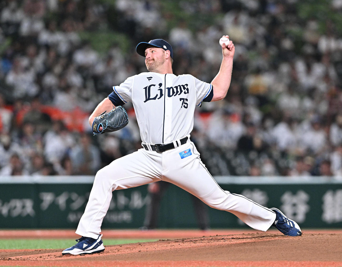 西武対ロッテ　西武先発のエンス（撮影・滝沢徹郎）