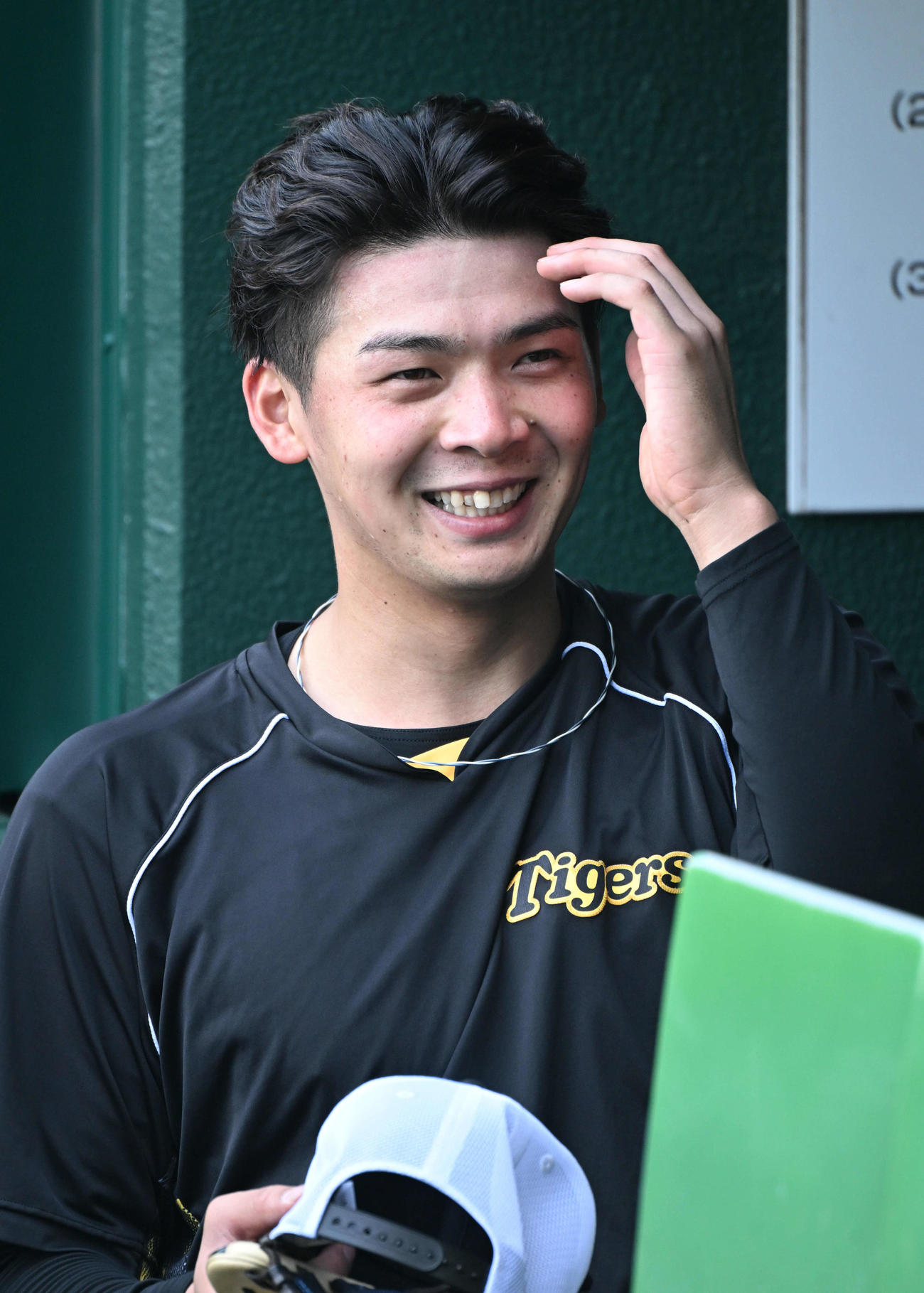 練習後に笑顔を見せる井上（撮影・石井愛子）