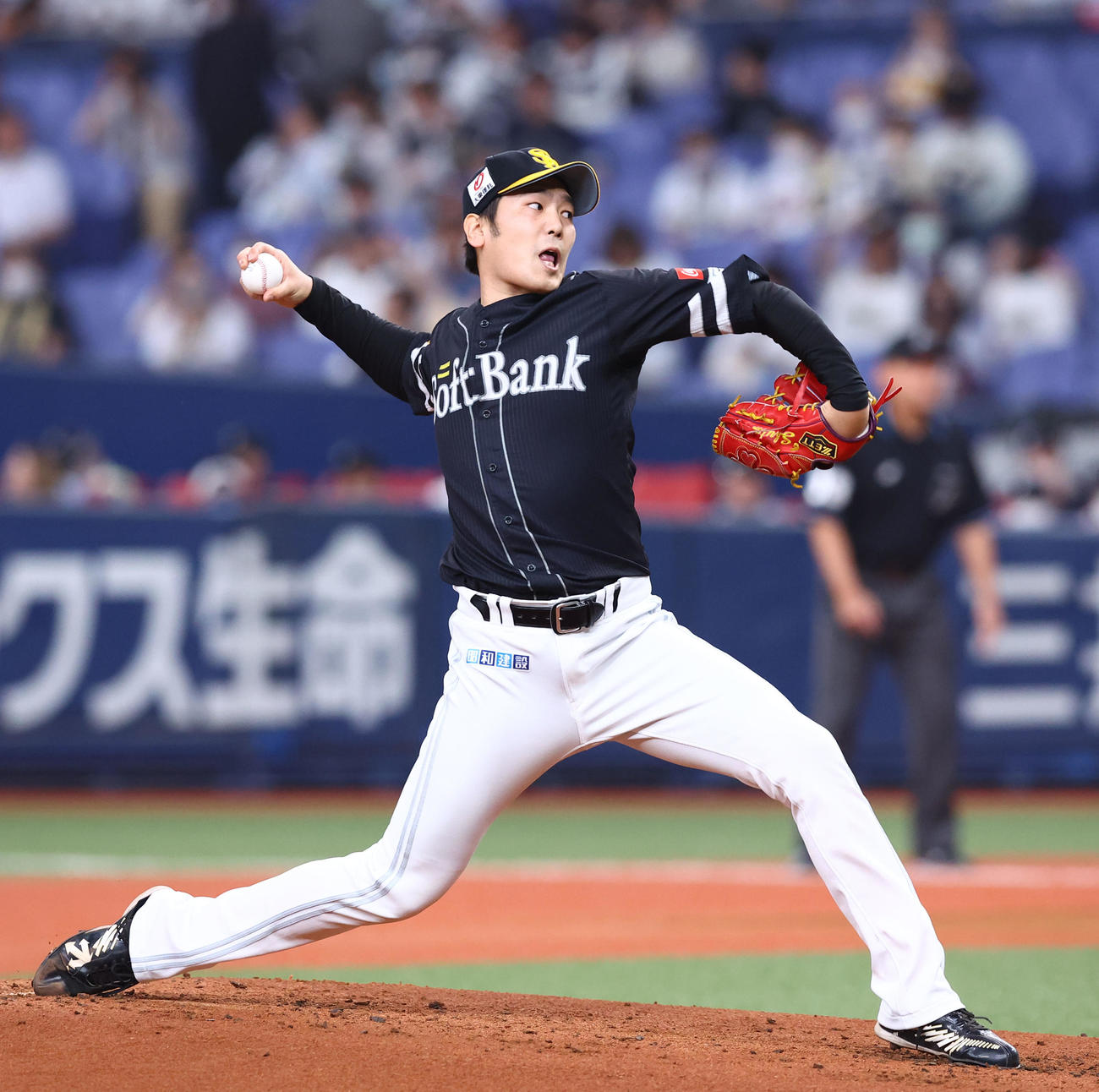 オリックス対ソフトバンク　オリックス戦に先発したソフトバンク石川（撮影・藤尾明華）