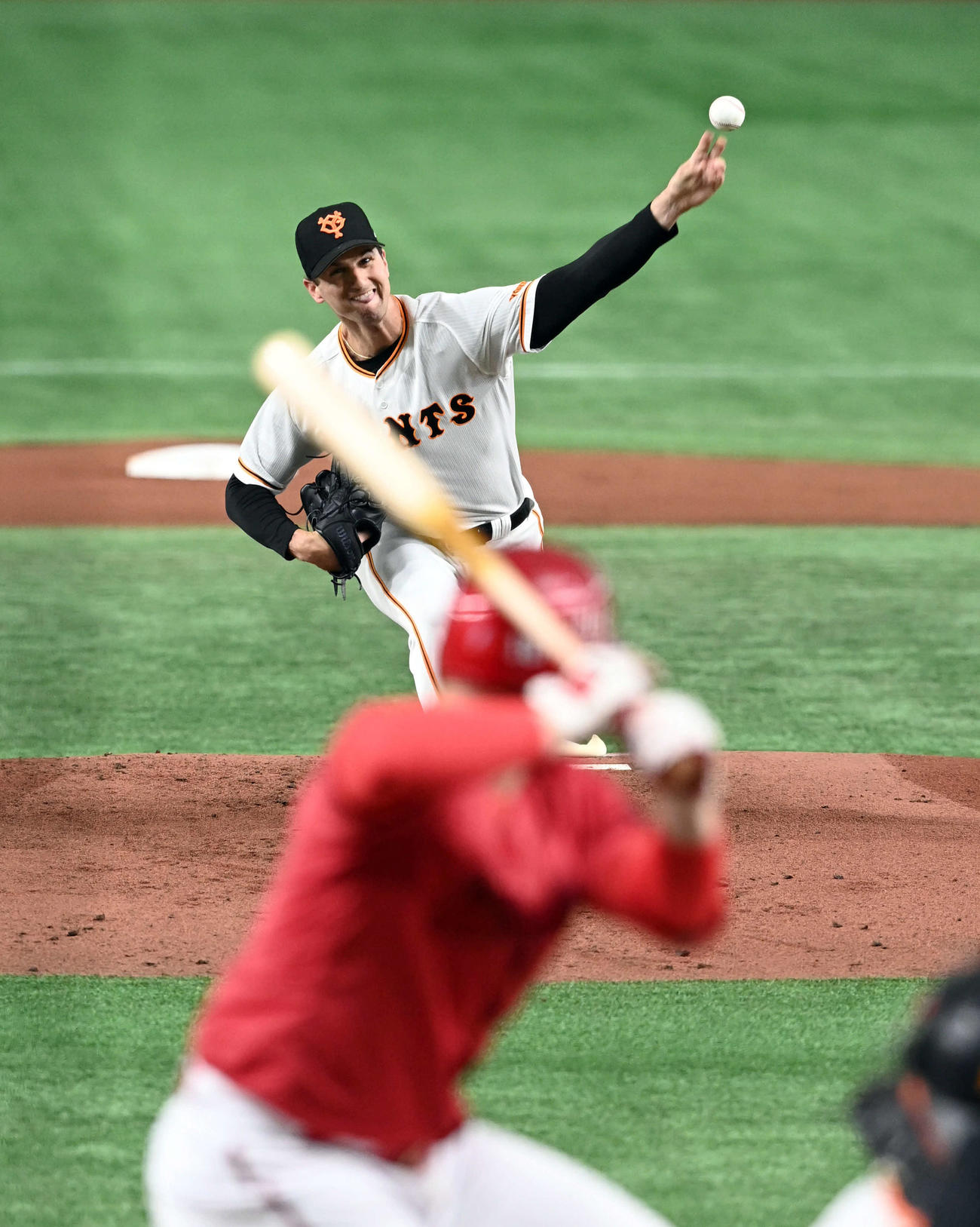 巨人対広島　巨人の先発グリフィン（撮影・たえ見朱実）